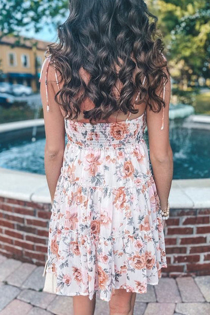 Vestido sexy bohemio floral sin espalda con cuello en U y tirantes finos