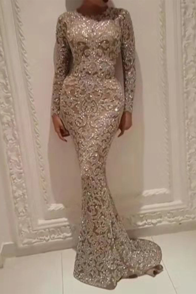 Elegante vestido de noche con cuello redondo y patchwork color bronce