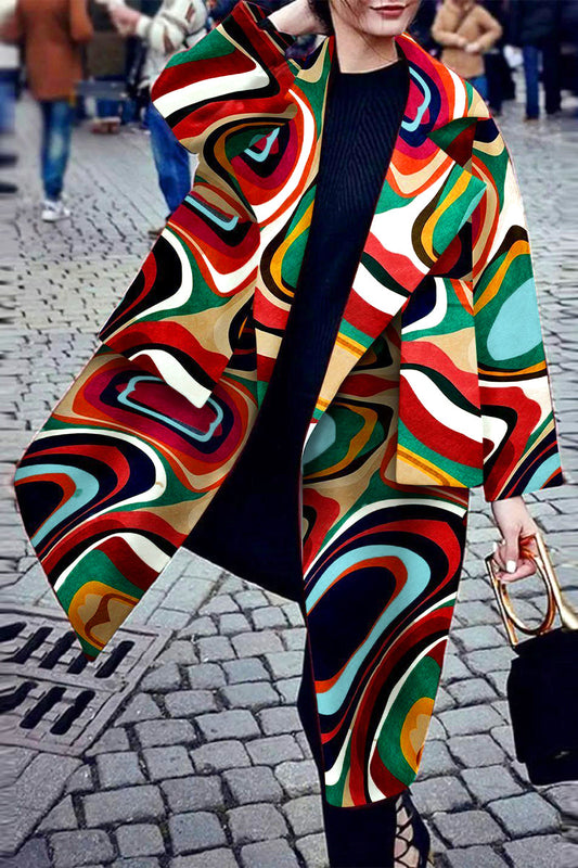 Prendas de abrigo con cuello vuelto, contraste y bloques de colores urbanos