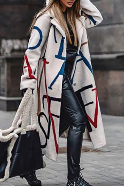 Prendas de abrigo con cuello vuelto, estampado elegante de calle y patchwork