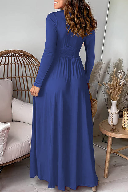 Elegante vestido de falda con escote en V y abertura en la cintura