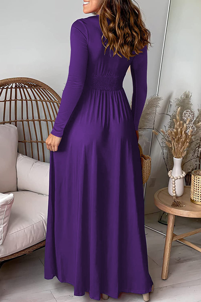 Elegante vestido de falda con escote en V y abertura en la cintura