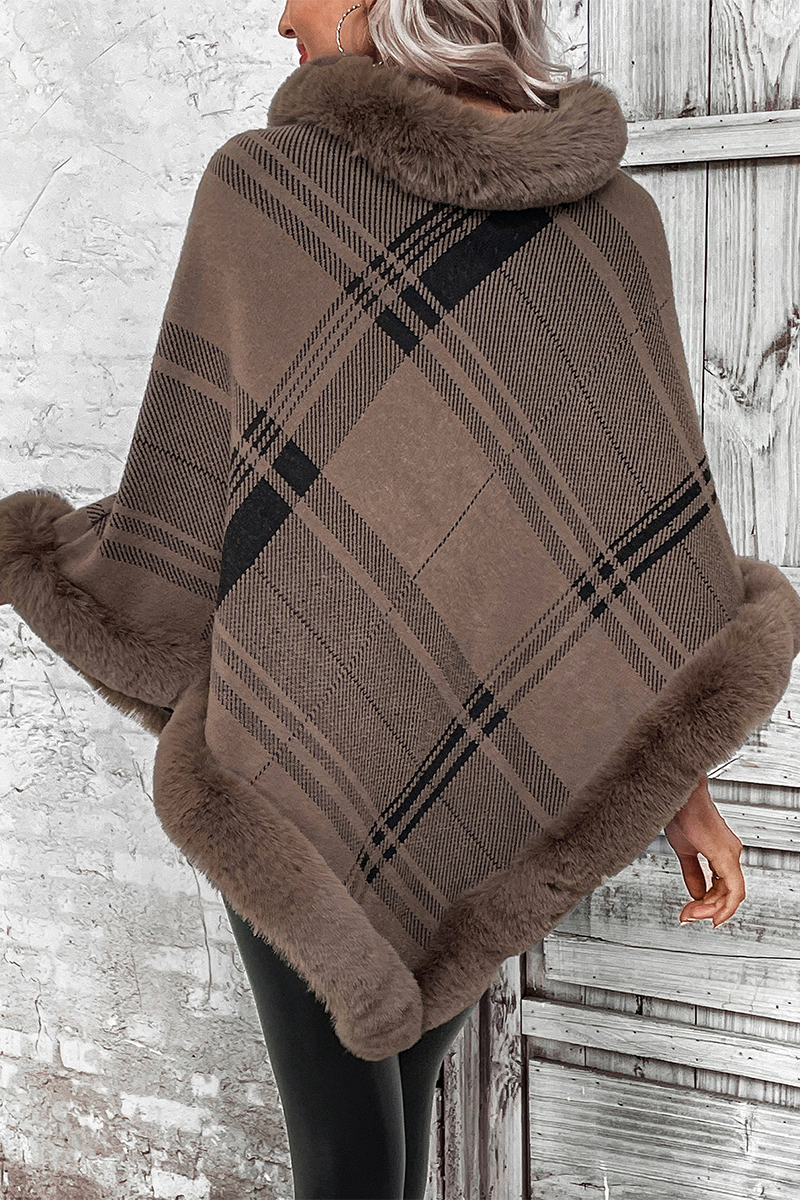 Prenda exterior informal con cuello tipo cárdigan y borlas a cuadros