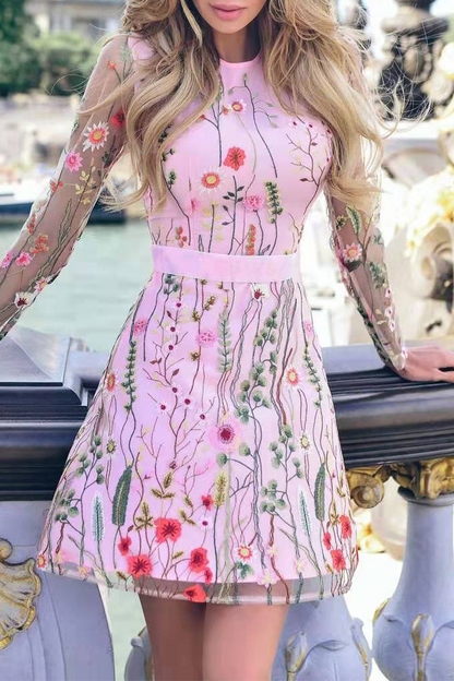 Sexy Bohemian Embroidery Lace O Neck Princess Dresses