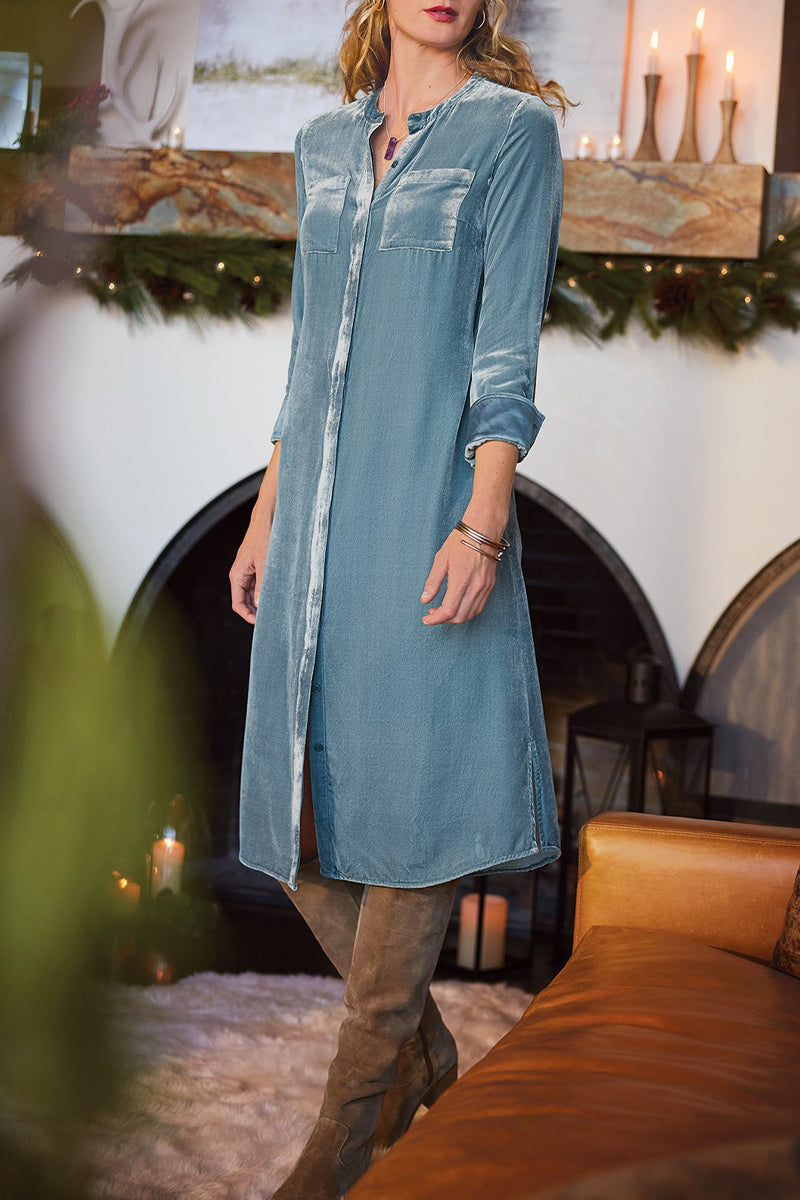 Vestido camisero informal de cuello redondo con parches lisos y simplicidad