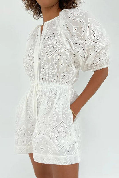 Mono holgado informal sencillo con cuello redondo, bolsillos y cordón ahuecado, liso