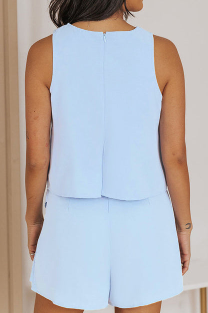 Mono informal liso con volantes y cuello redondo