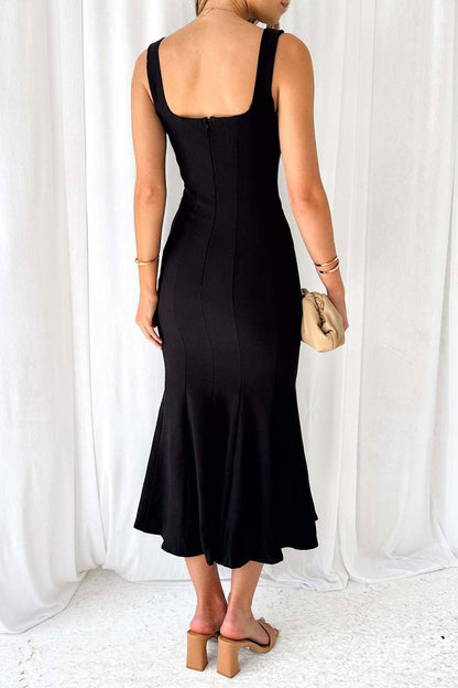 Vestidos elegantes de celebridades con cuello en U, corte sirena y trompeta.