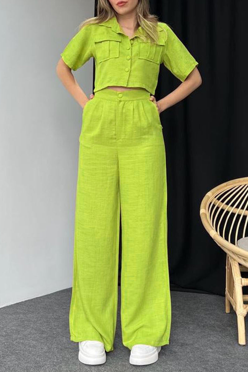 Conjunto informal de dos piezas con botones sólidos, cuello vuelto y manga corta