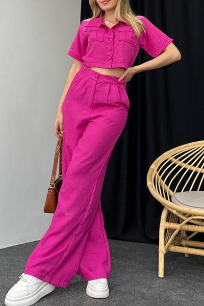 Conjunto informal de dos piezas con botones sólidos, cuello vuelto y manga corta