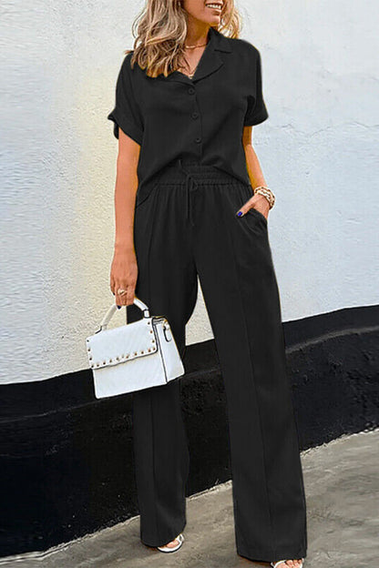 Camisa informal de dos piezas con cuello y hebilla de bolsillo liso y manga corta