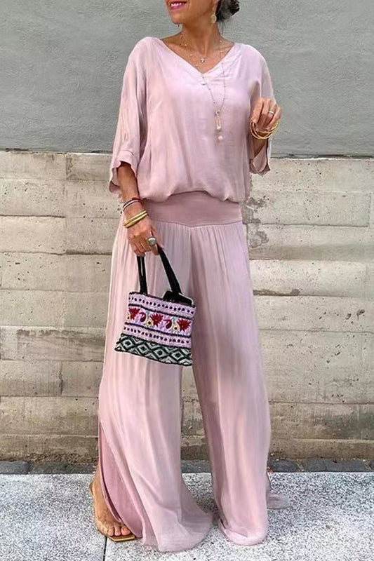 Conjunto informal de dos piezas con escote en V, media manga y espalda descubierta, color liso