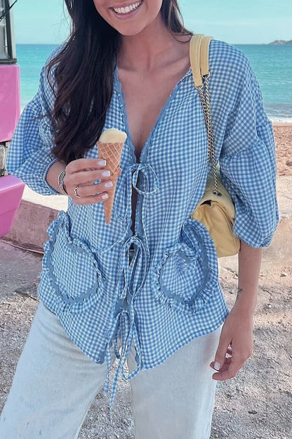 Blusa con cuello en V en contraste y frenillo en forma de corazón a cuadros dulces