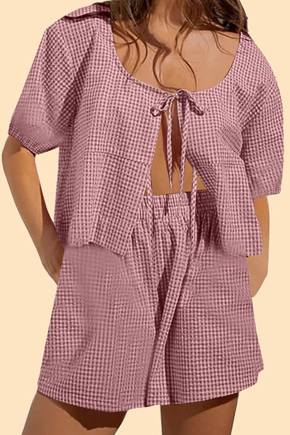 Conjunto informal de dos piezas con cuello en U, manga corta y bolsillo tipo vendaje a cuadros
