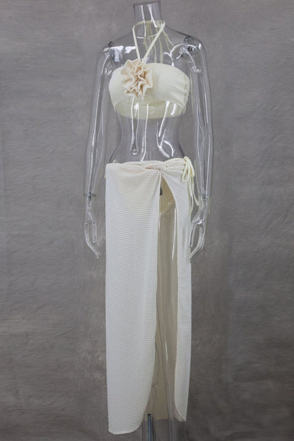 Conjunto de tres piezas sexy de vendaje sólido, sin espalda, con abertura y cuello halter, sin mangas