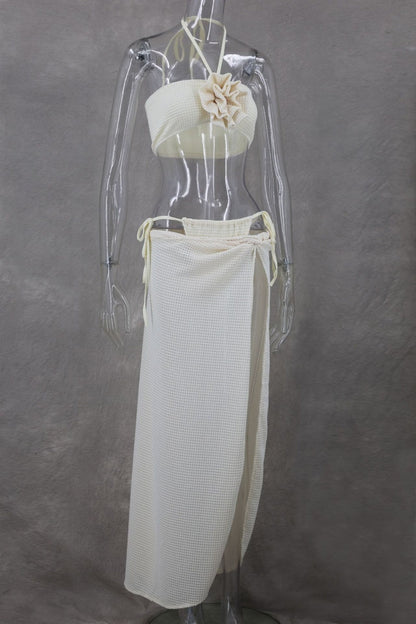 Conjunto de tres piezas sexy de vendaje sólido, sin espalda, con abertura y cuello halter, sin mangas