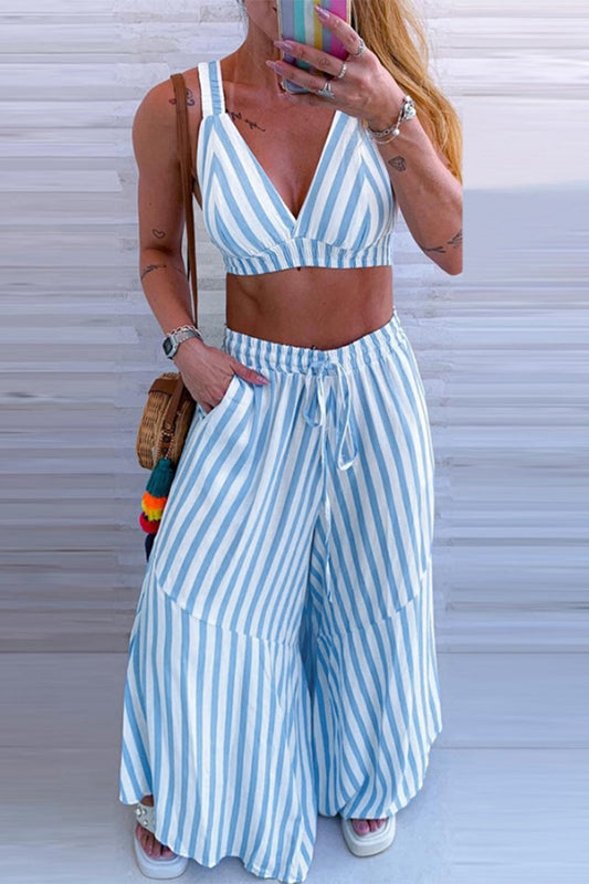 Conjunto de dos piezas con cuello en V, sin mangas, con volantes, bolsillos y rayas de calle sexy