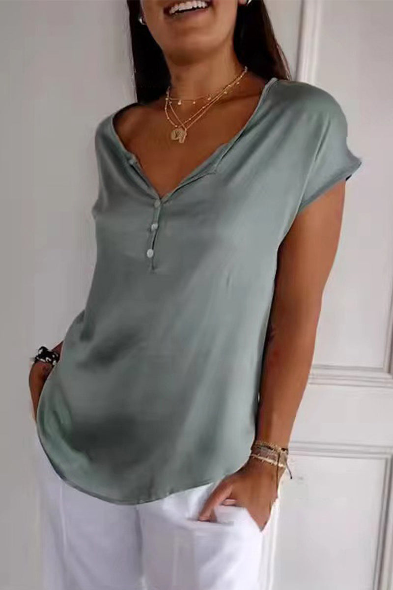 Camisetas casuales de cuello en V con botones de color liso para uso diario