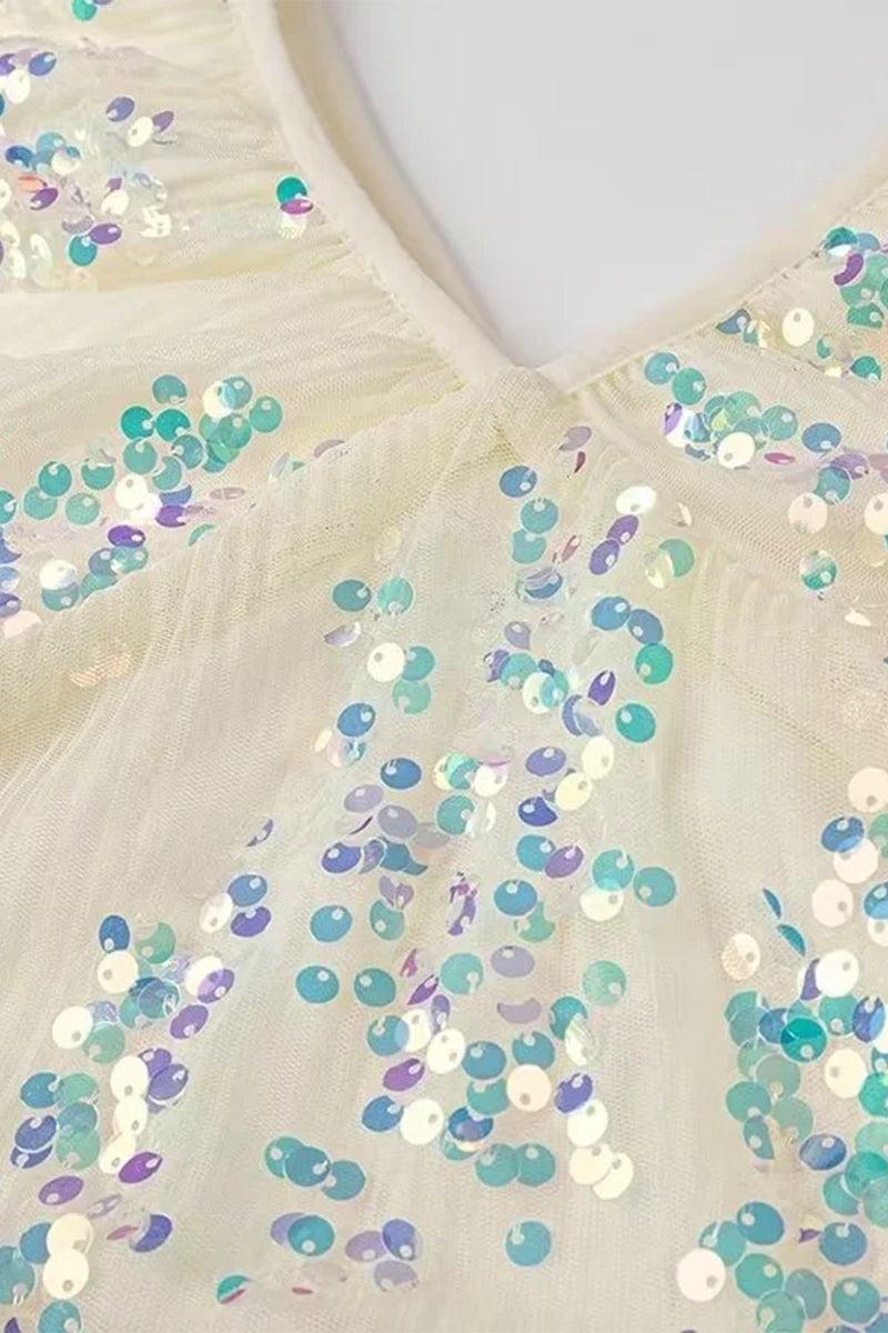 Vestidos de celebridades sexys con lentejuelas y escote en V y falda de un solo paso