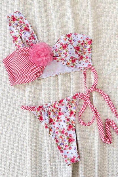 Traje de baño sexy con estampado floral, patchwork, espalda descubierta, cinturón y relleno.