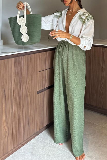 Conjunto informal de dos piezas con cuello vuelto, manga larga y estampado floral de patchwork para calle