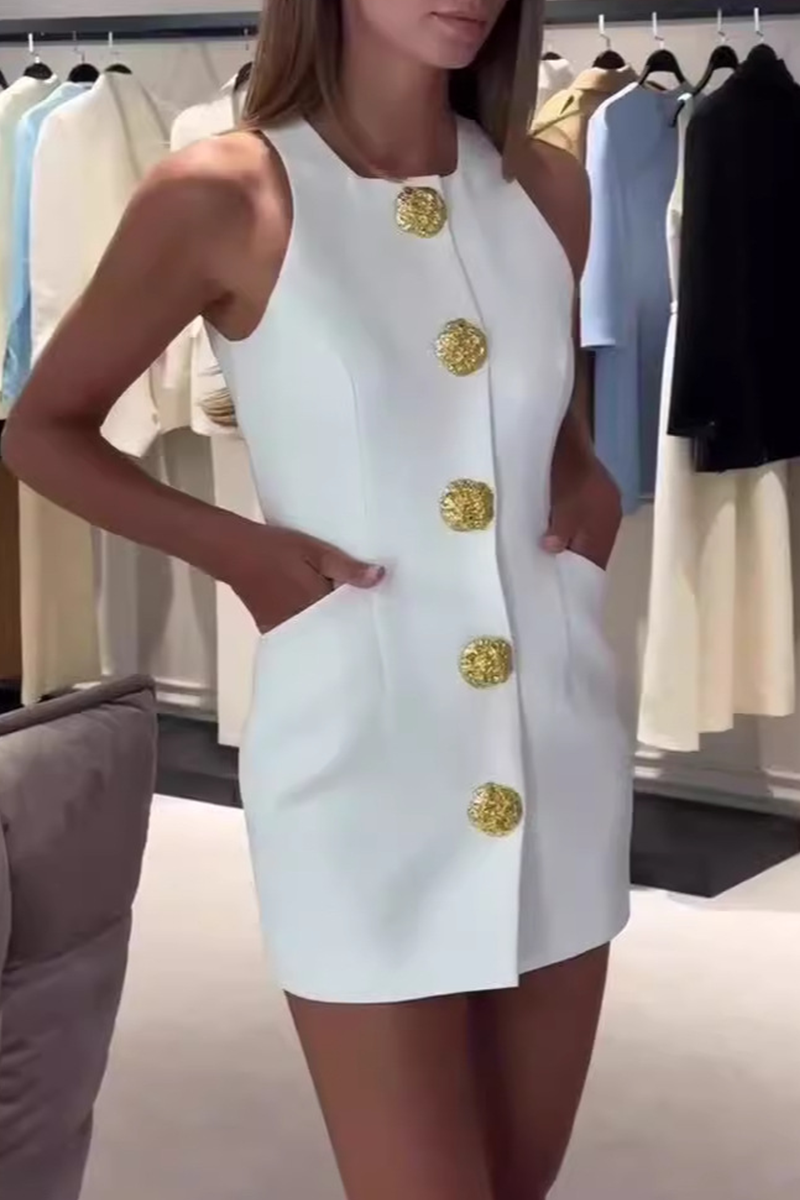 Vestidos de falda cruzada con cuello redondo y botones de colores lisos de celebridades diarias