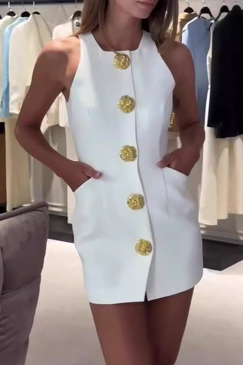 Vestidos de falda cruzada con cuello redondo y botones de colores lisos de celebridades diarias