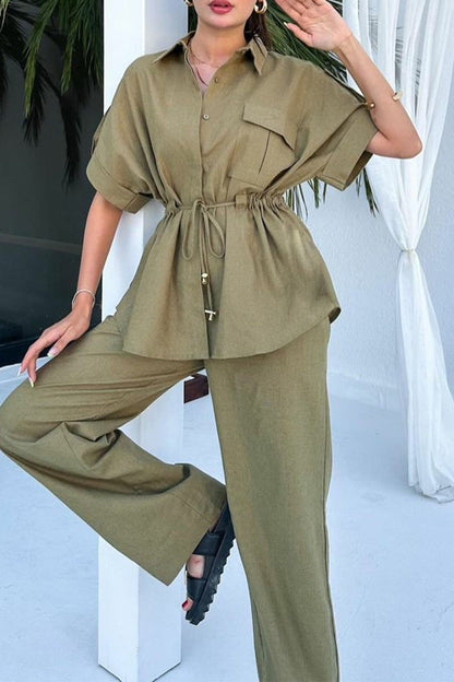 Conjunto informal de dos piezas de manga corta con cuello vuelto, bolsillo con cordón y color liso para uso diario (3 colores)