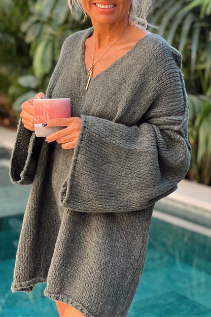 Suéteres casuales de cuello en V con tejido de color sólido