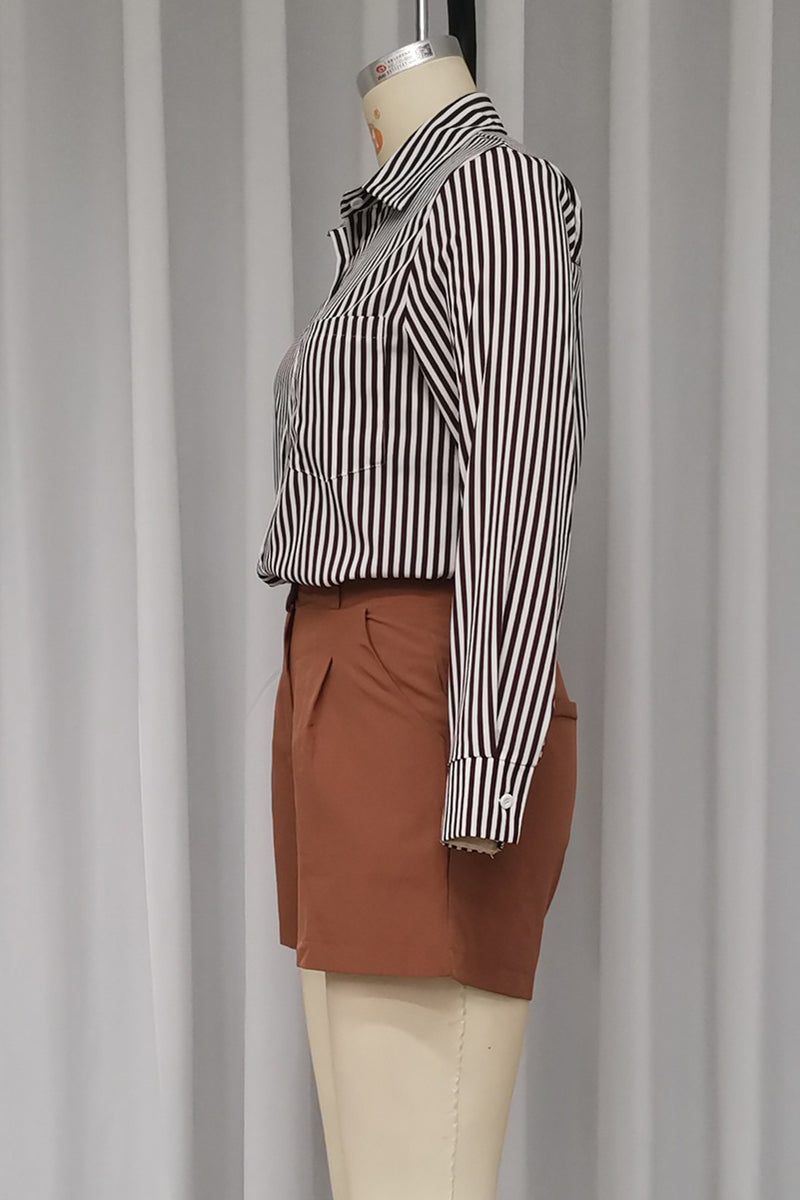 Conjunto informal de dos piezas con cuello vuelto, manga larga y bolsillo con estampado de rayas