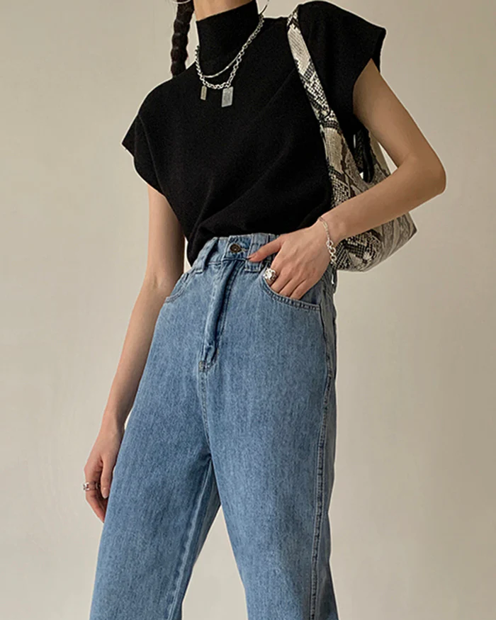 Leisurely Solid Pullover Sweater Vest