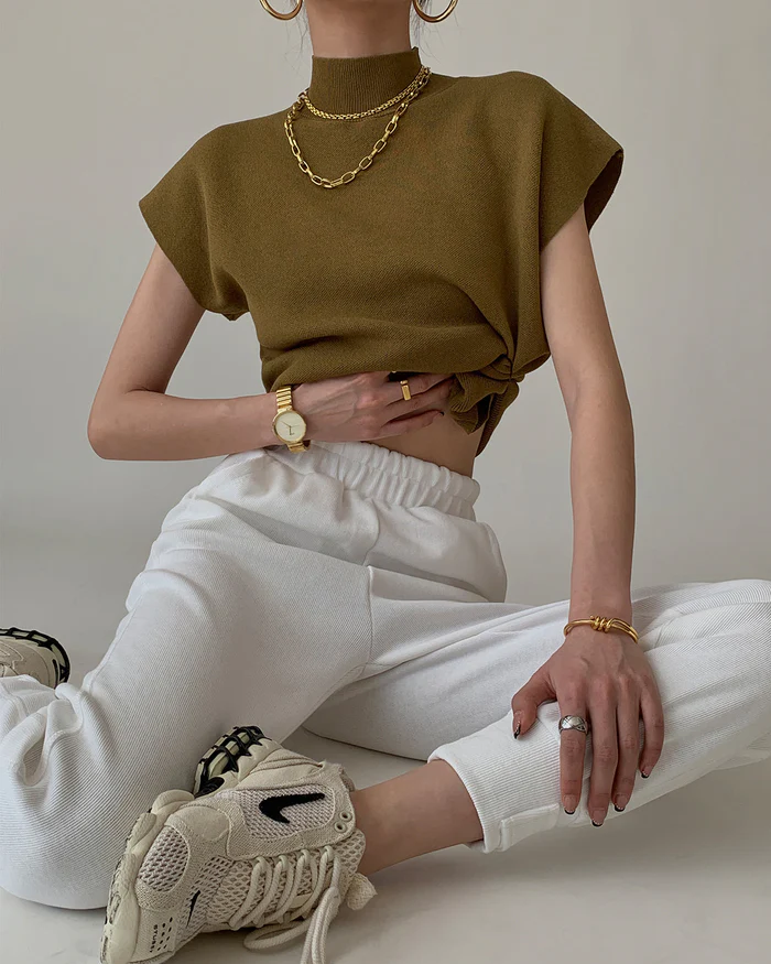 Leisurely Solid Pullover Sweater Vest