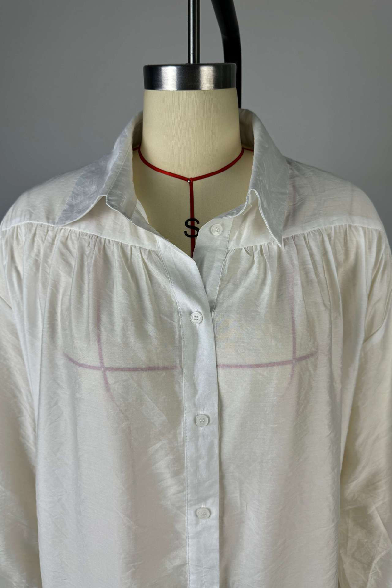 Blusas casuales de calle con botones de color liso y cuello vuelto transparentes