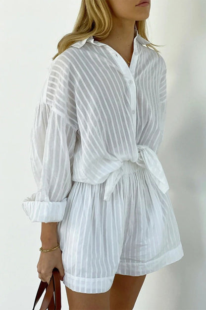 Conjunto informal de dos piezas con bolsillo, textura transparente, cuello vuelto, manga larga