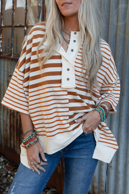 Camisetas casuales de cuello redondo con rayas, botones y patchwork en contraste