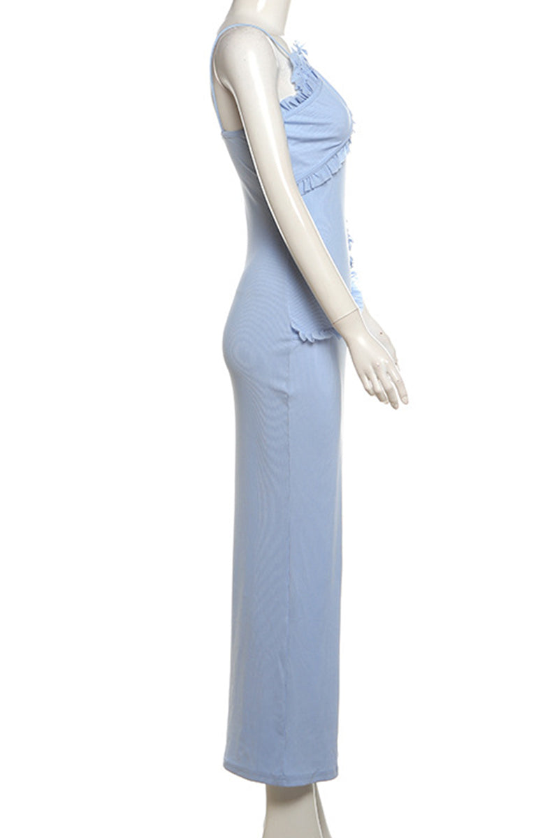 Elegantes vestidos de tirantes finos sin espalda y con patchwork calado