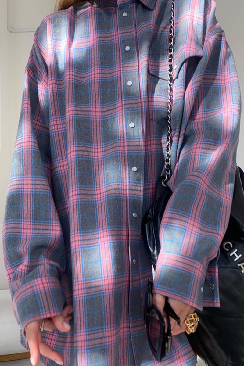 Blusa informal de calle con botones y bolsillos a cuadros, cuello vuelto en contraste (3 colores)