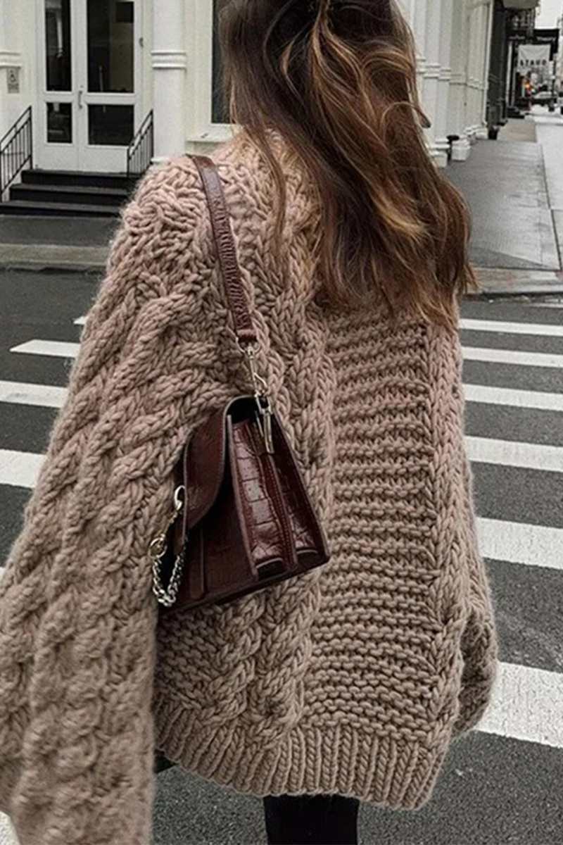 Suéteres casuales de cuello redondo con tejido liso (3 colores)