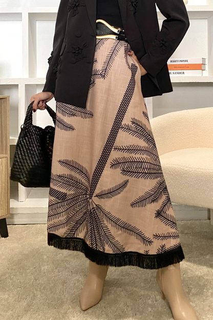 Pantalones tipo A con estampado floral elegante, ribete de flecos, bolsillos en contraste, cintura alta, holgados, estampado completo (sin cinturón)