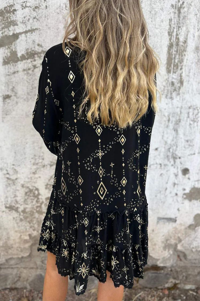 Vestidos casuales de corte A con cuello abotonado, volantes y patchwork con estampado bronceado