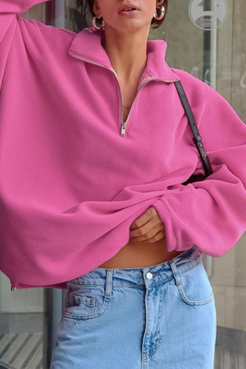 Sudadera informal con cuello vuelto, suave y en contraste