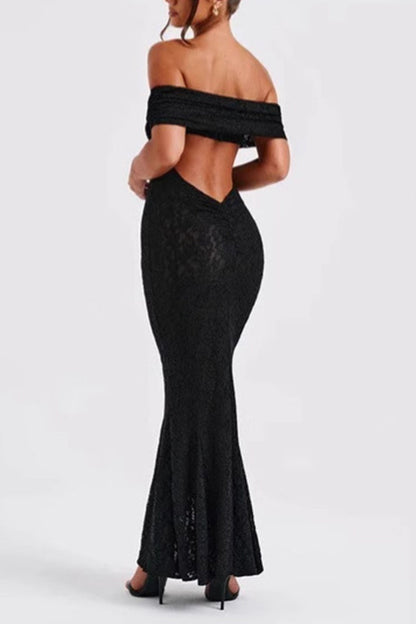 Vestidos largos sexis de encaje con espalda descubierta y cola de pez con hombros descubiertos