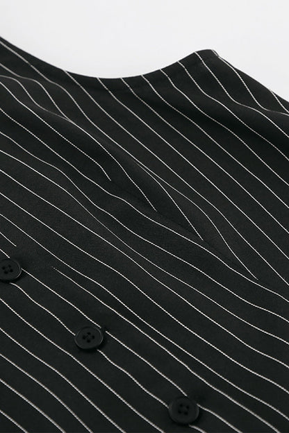 Conjunto informal de dos piezas con rayas, bolsillos, botones, escote en V y sin mangas