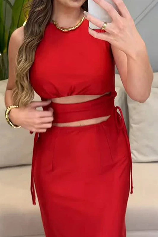 Elegant Hollow Out Draw String O Neck One Step Skirt Dresses