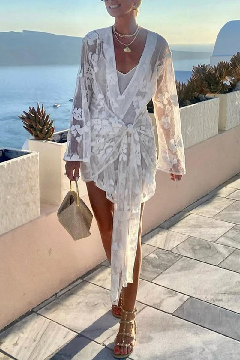 Traje de baño sexy de encaje con flores para vacaciones