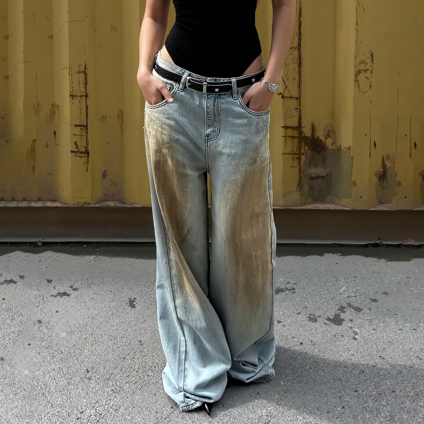 Pocket button medium rise jeans  | Festival Outfits Women