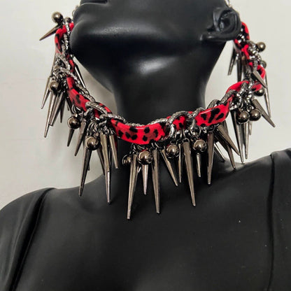 Rivet pendant leopard print necklace  | Festival Outfits Women