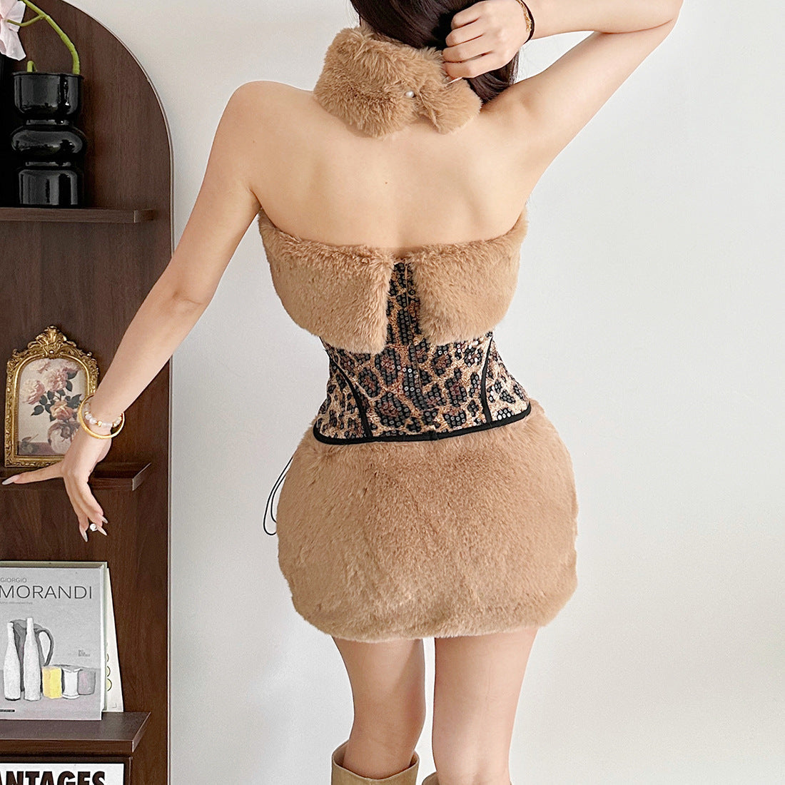 Fluffy zip-up self tie solid mini skirt  | Festival Outfits Women