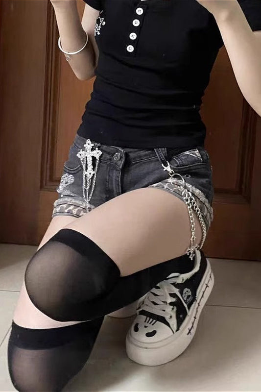 Punk Skull Stitched Slim Denim Shorts