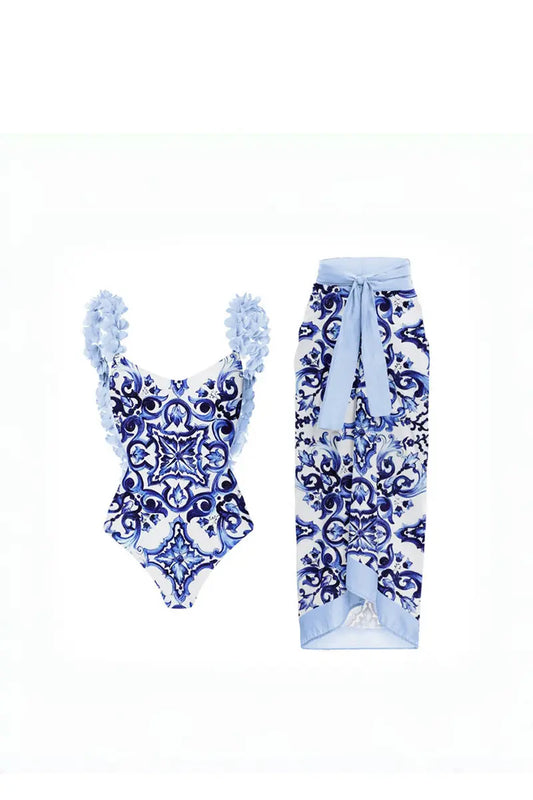 Bikini de una pieza azul con apliques hechos a mano